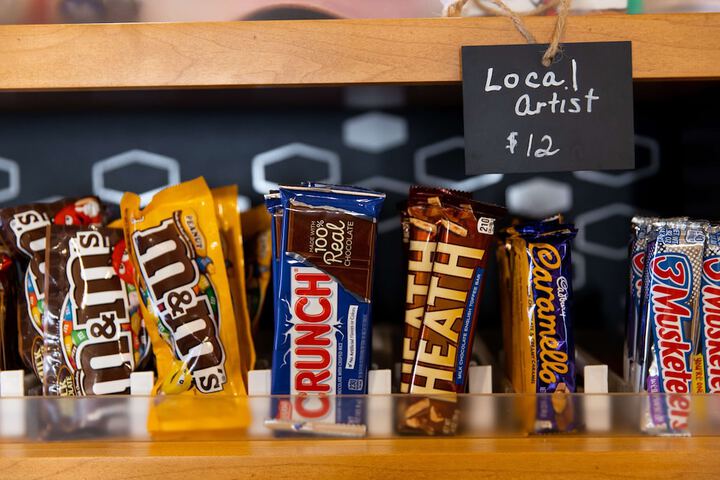 Snack bar