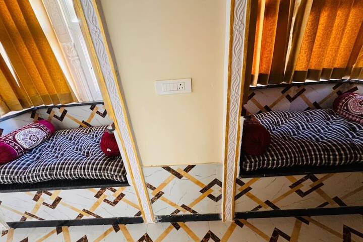 Hotel 5 of 6