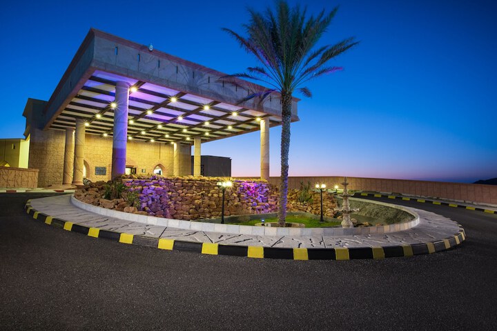 Hotel 58 of 58
