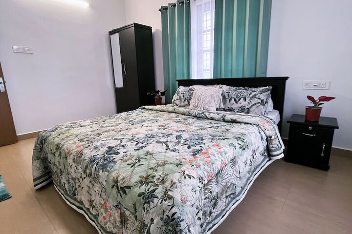 Room 9 of 55