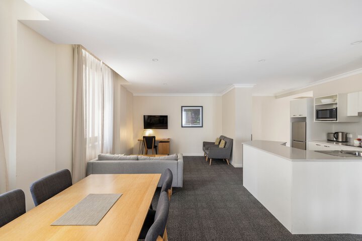Room 31 of 39