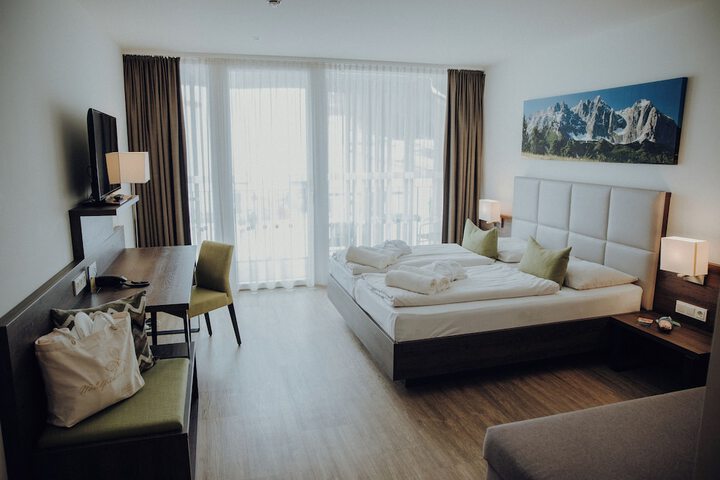 Room 13 of 58