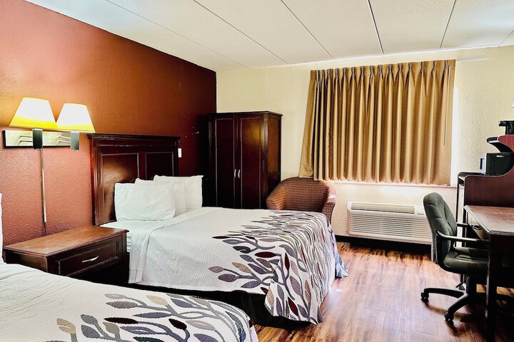 Double Accessible King Size Bed