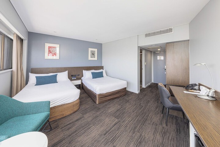Room 14 of 78