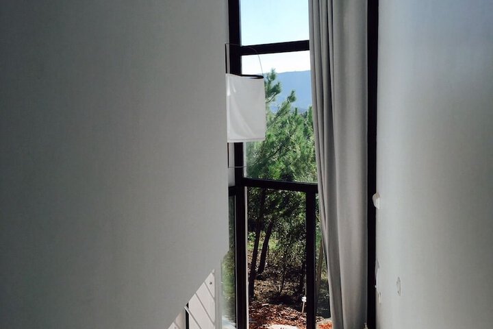 Room 3 of 19