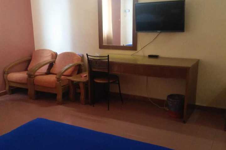 Room 15 of 31