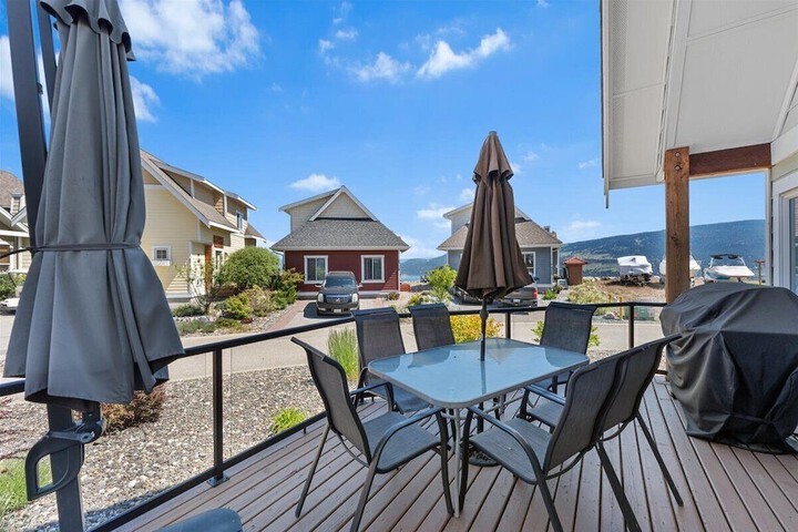 Terrace/Patio 350 of 543