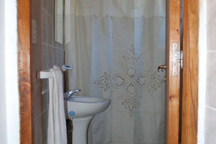 Room 12 of 26