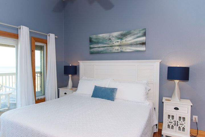 Room 42 of 187