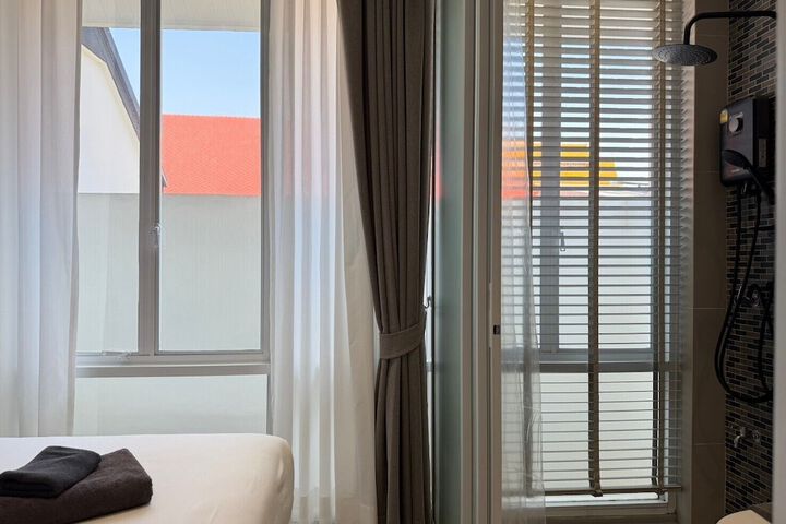 Room 43 of 126