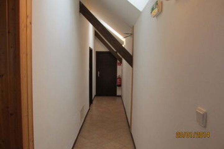 Ballroom/Hall 15 of 38