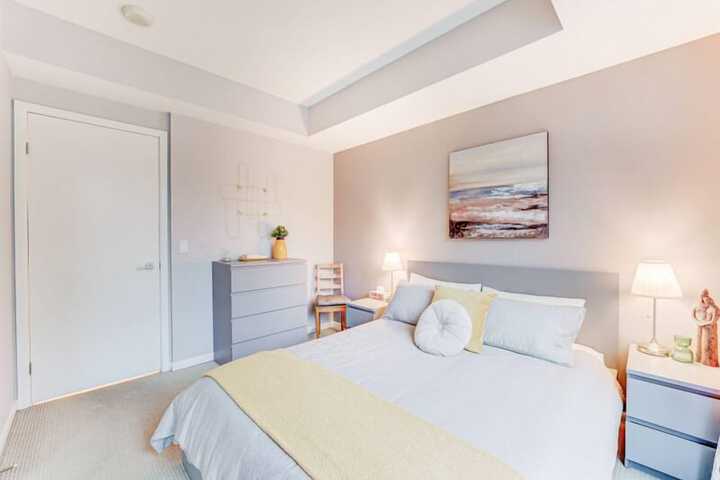 Room 7 of 187