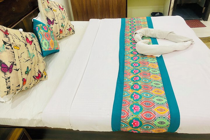 Room 7 of 17