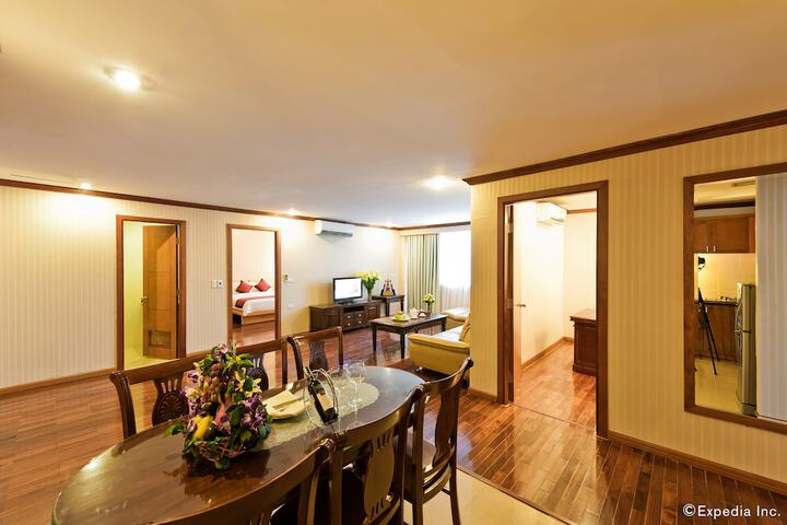 Room 15 of 111