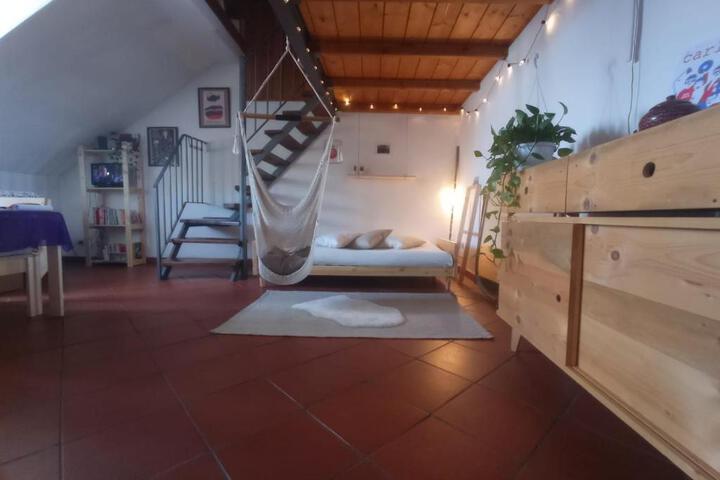 Room 3 of 6