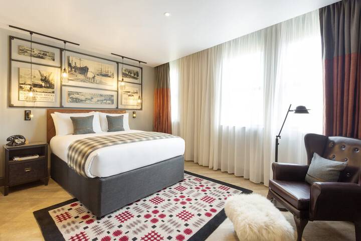 Room 15 of 56