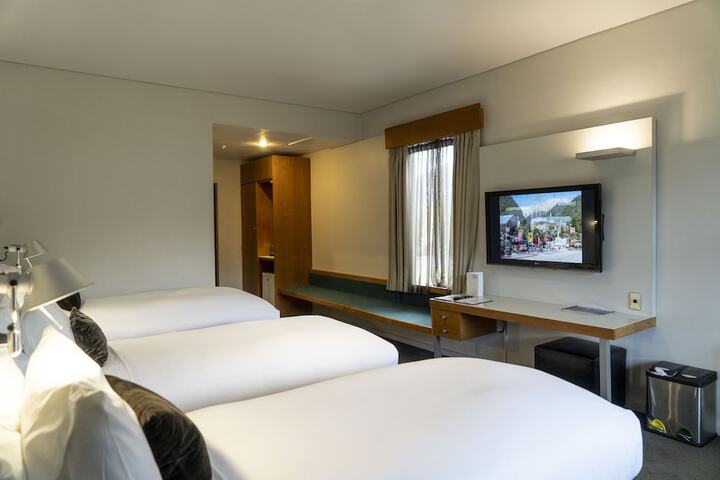 Room 22 of 44