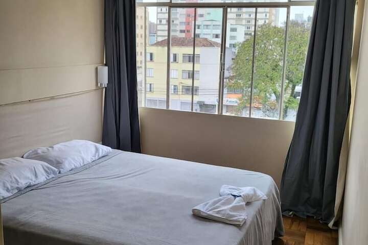 Room 8 of 36