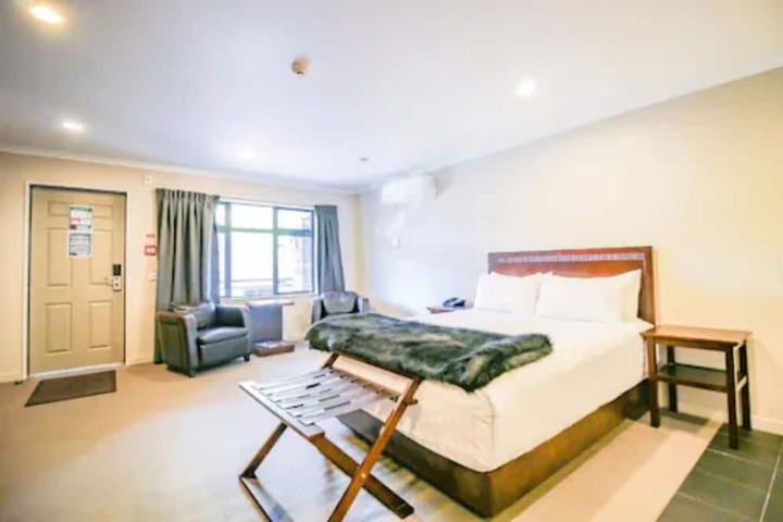 Room 9 of 58