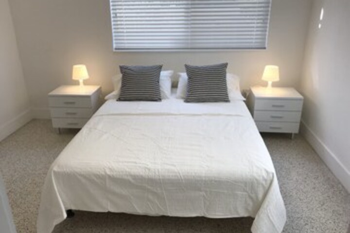 Room 34 of 37