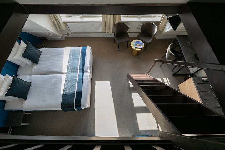 Room 31 of 85