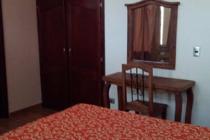 Room 8 of 43