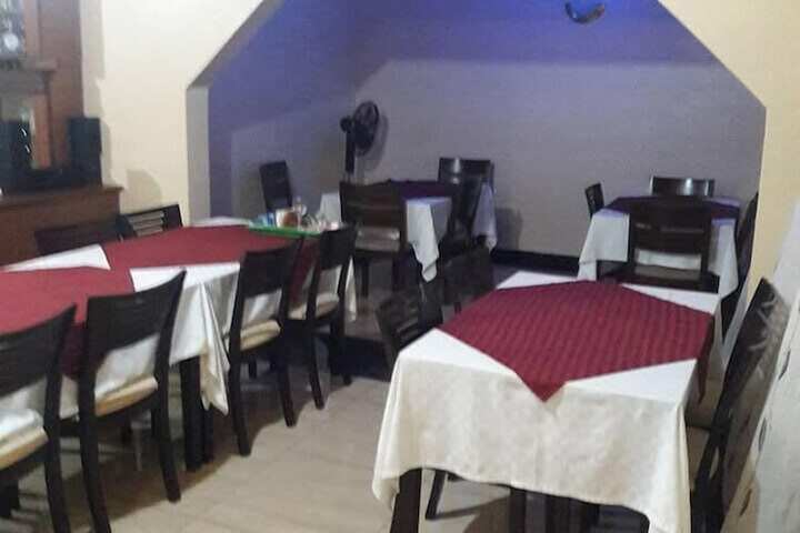 Dining 17 of 22