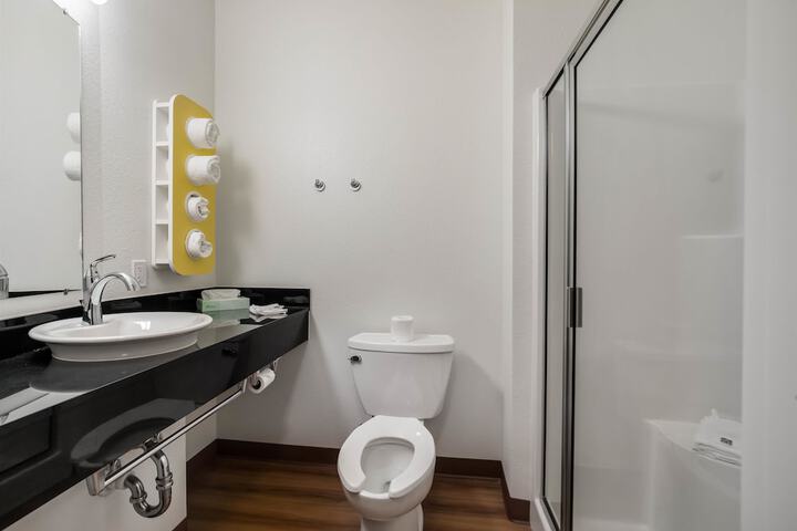 Room 61 of 83