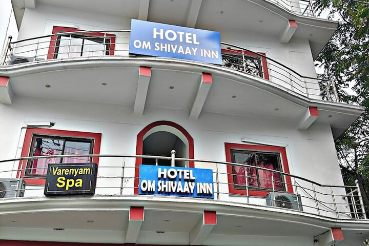 OM SHIVAAY INN