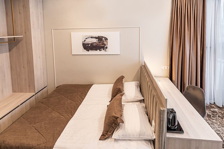 Room 5 of 45