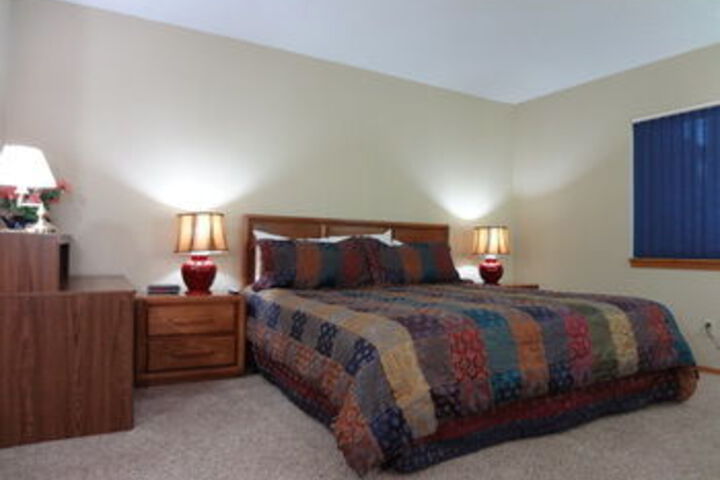 Room 38 of 105