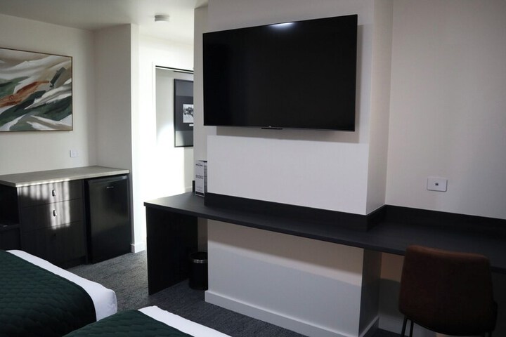 Room 9 of 21