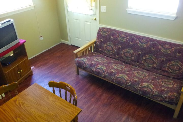 Room 9 of 21