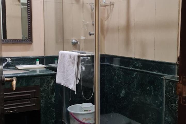Bathroom Interior Photo