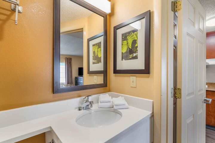 Clean Restrooms