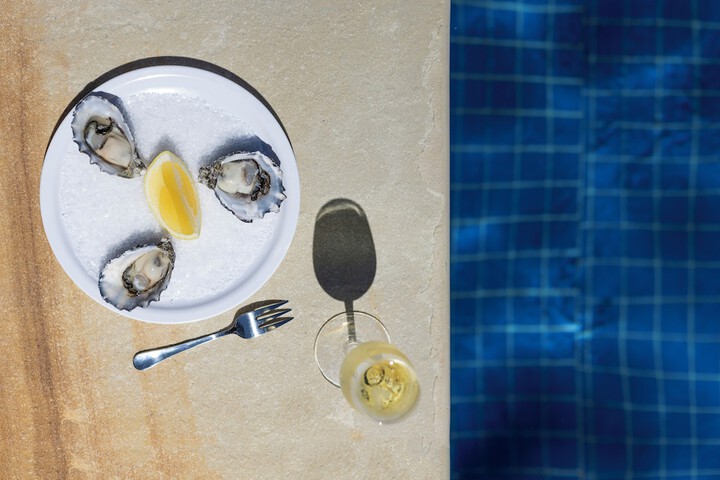 Dining 69 of 107