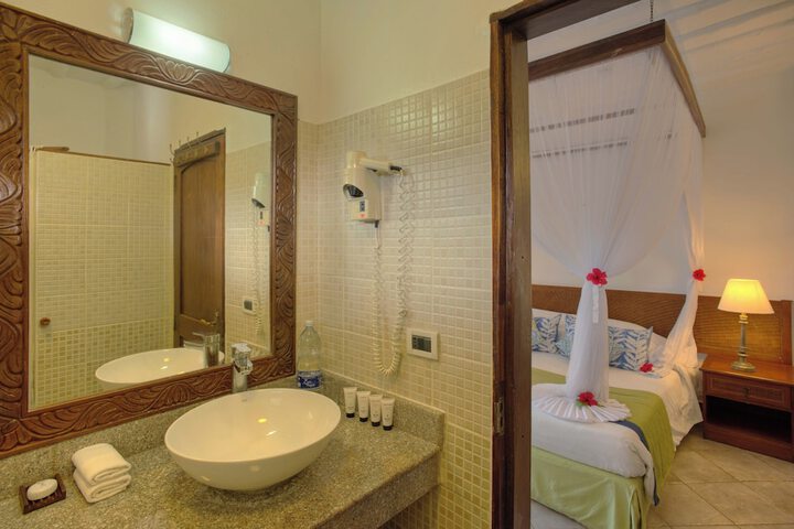 Bathroom Interior Photo
