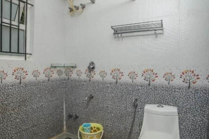 Room 15 of 21