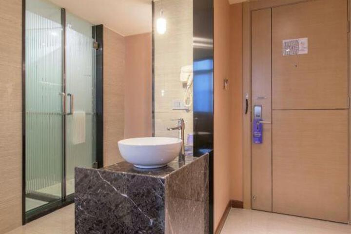 Youcheng Hotel