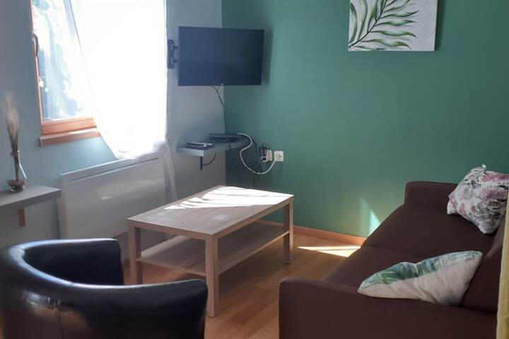 Room 16 of 36