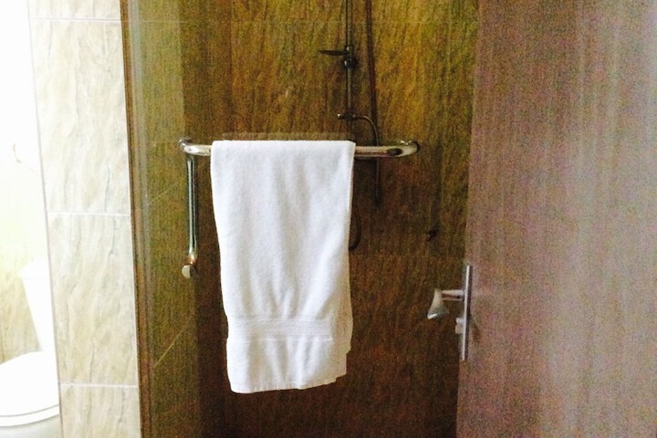 Room 18 of 30