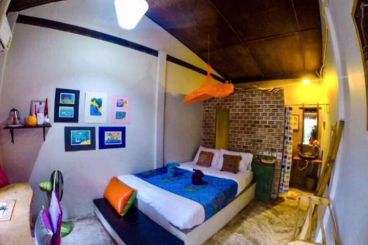 Room 14 of 69