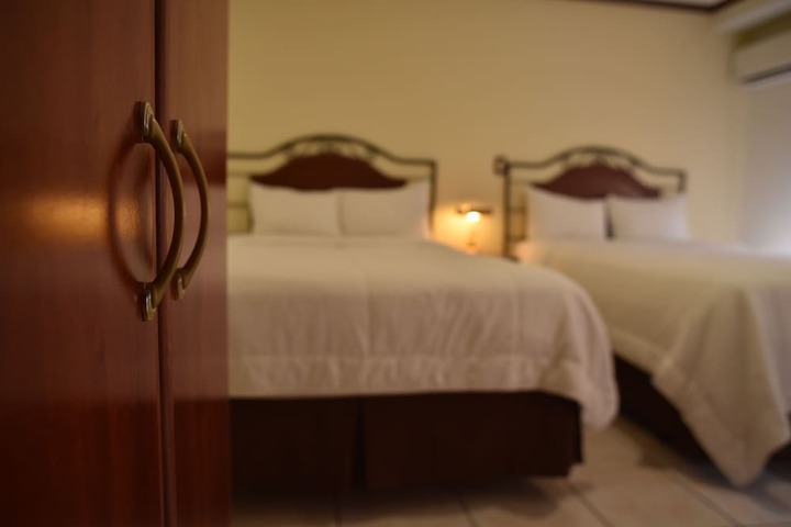 Room 15 of 55