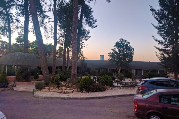 Property Grounds 29 of 41