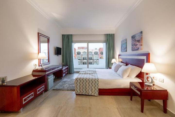 Room 15 of 71