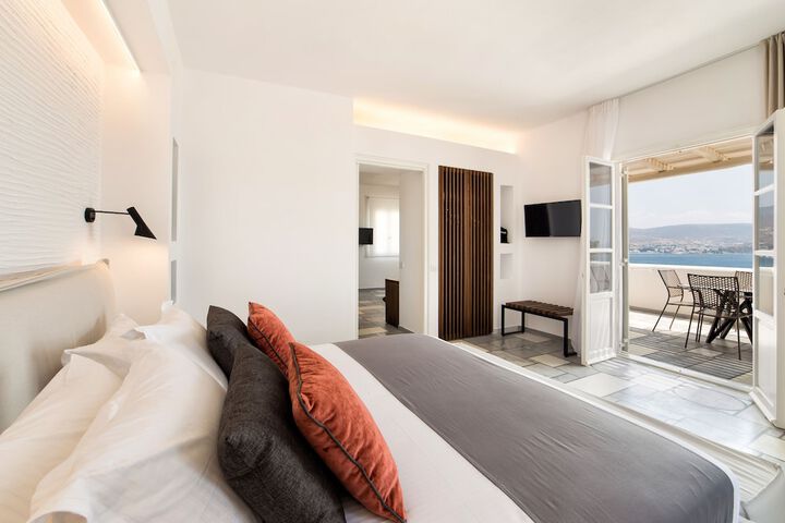 Room 74 of 340