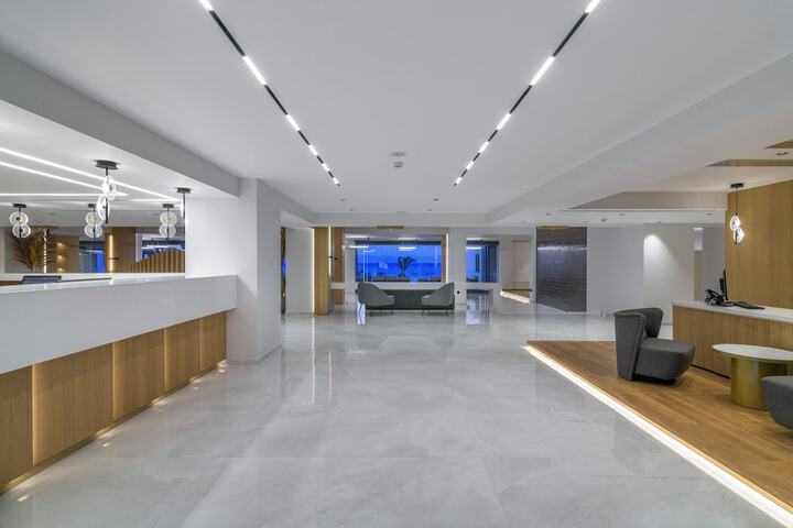 Hotel Lobby