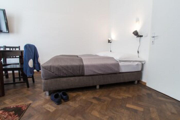 Room 41 of 91
