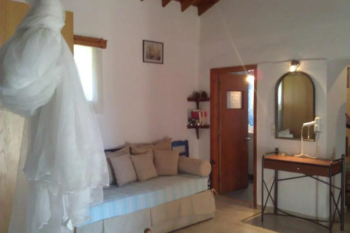 Room 3 of 14