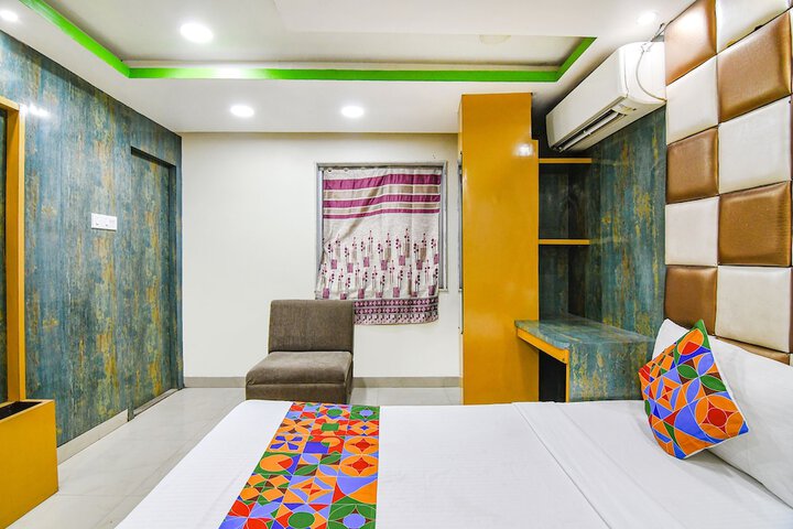 Room 16 of 27